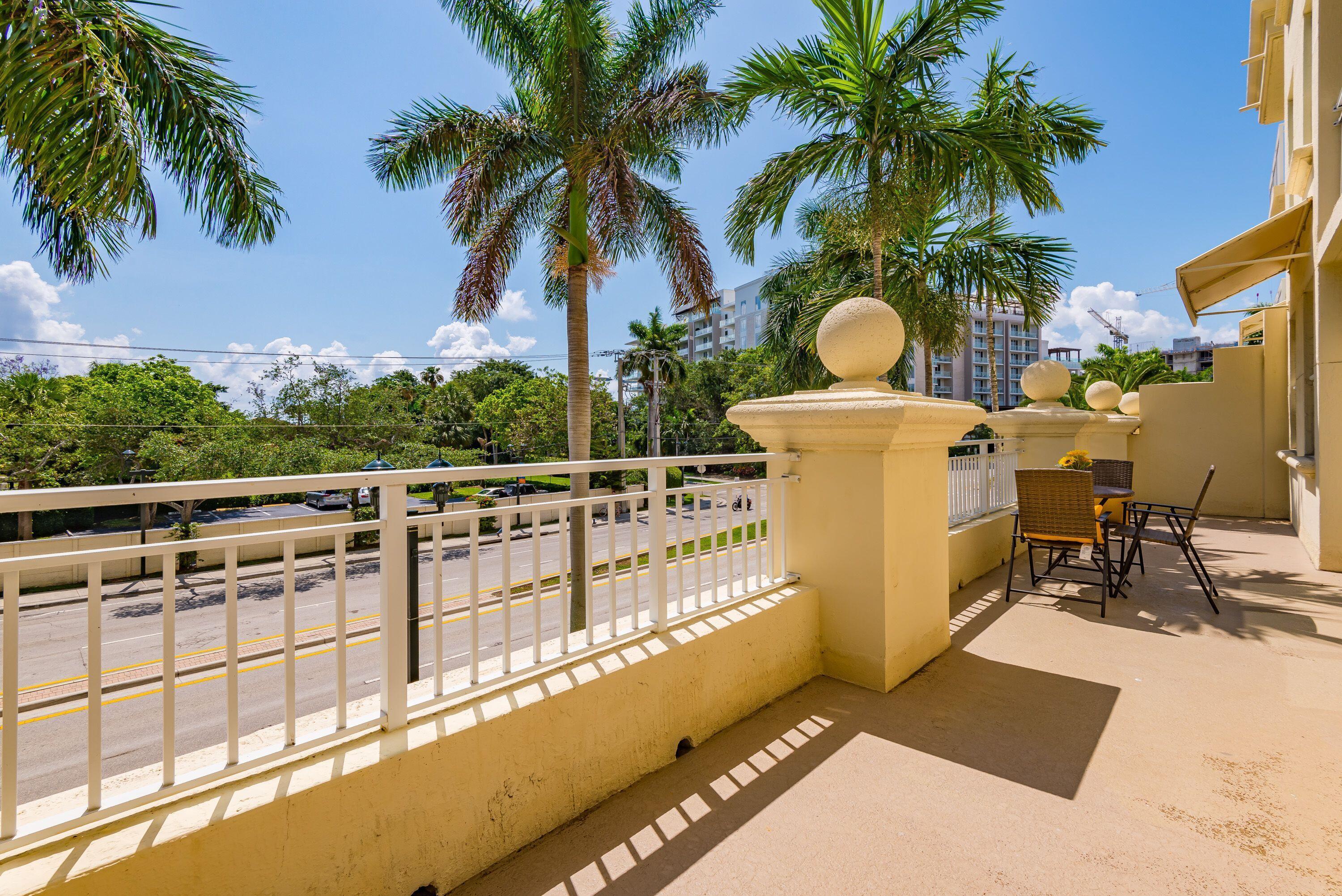 PALMETTO PLACE CONDO - Residential Lease