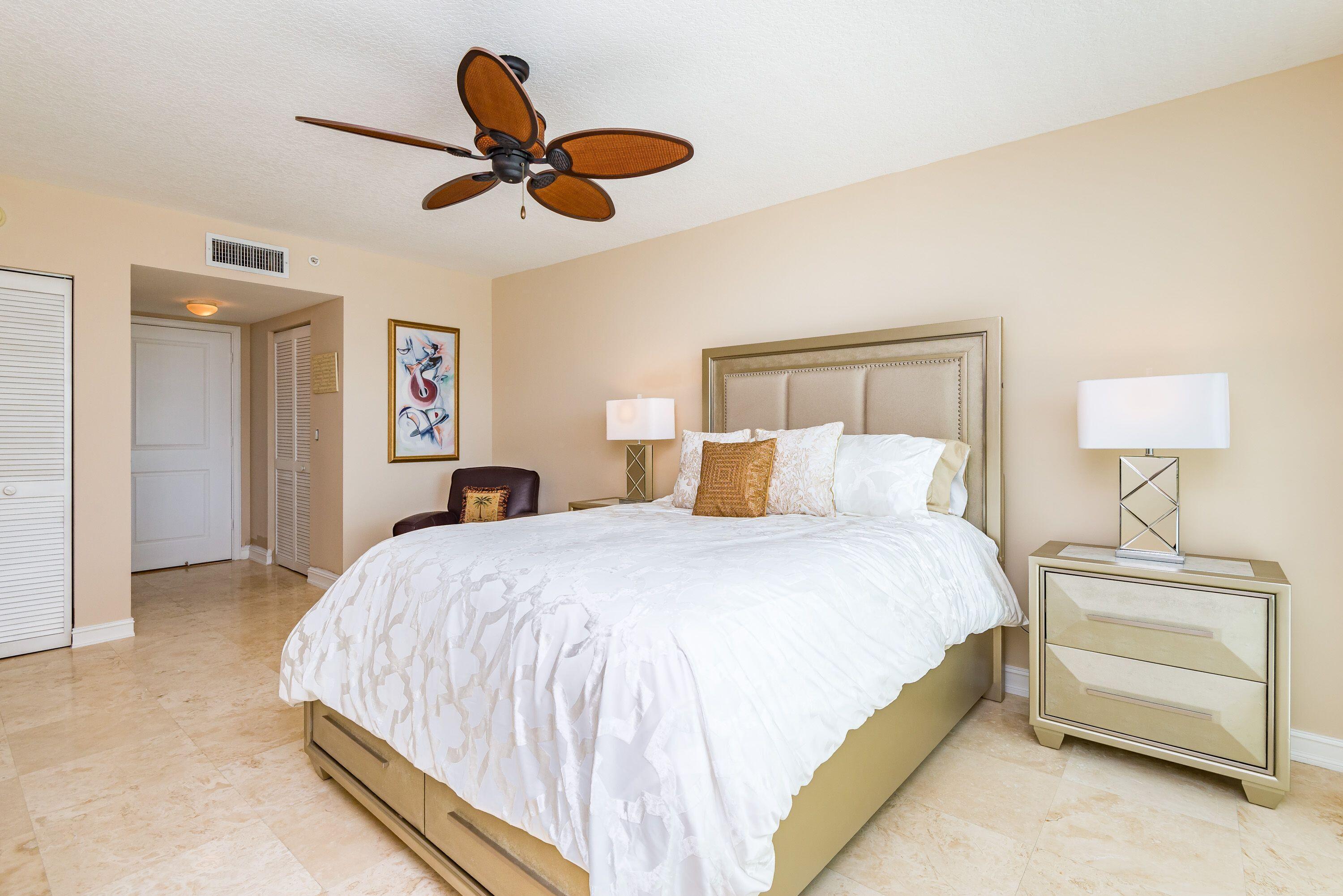 PALMETTO PLACE CONDO - Residential Lease