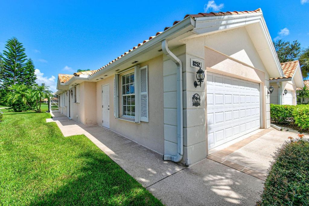 Photo of 8252 SE Double Tree Drive, Hobe Sound, FL 33455 (MLS # R11125744)