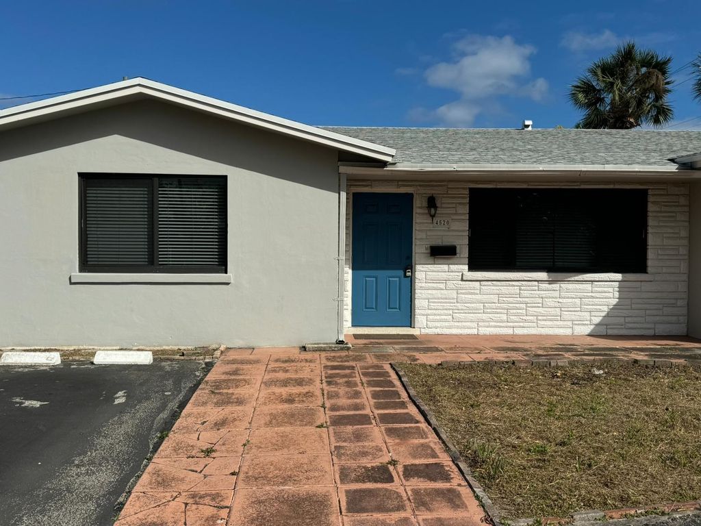 Photo of 4510 NE 16th Avenue, Oakland Park, FL 33334 (MLS # F10491743)