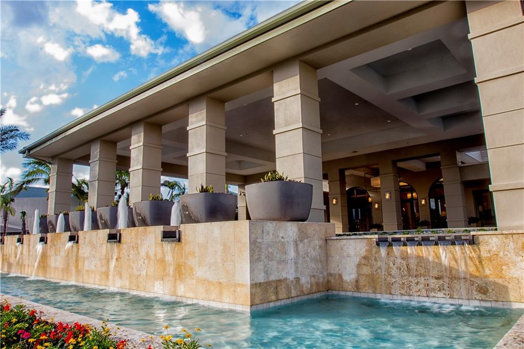 Lakewood Condo - Residential