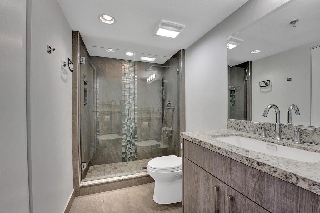 Lakewood Condo - Residential