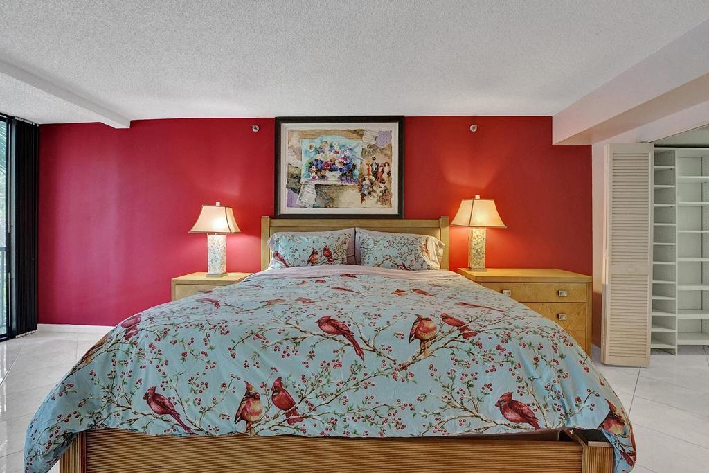 Lakewood Condo - Residential