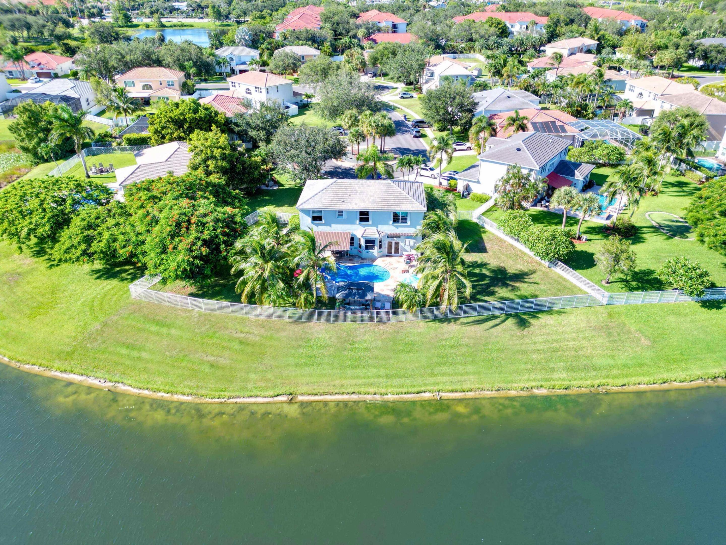 WINSTON TRAILS PAR 18 - Residential