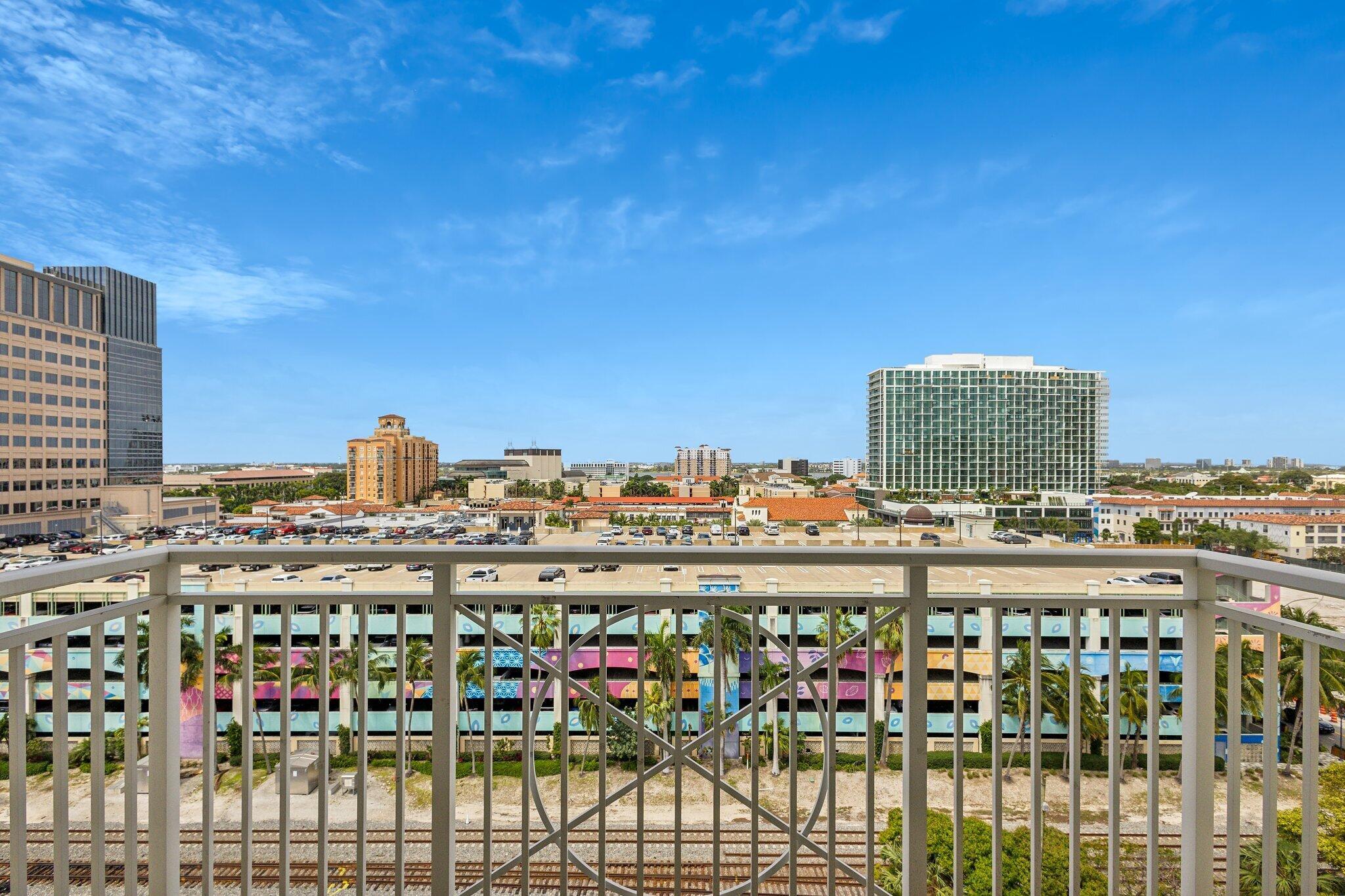 CITY PALMS CONDO - Residential Lease