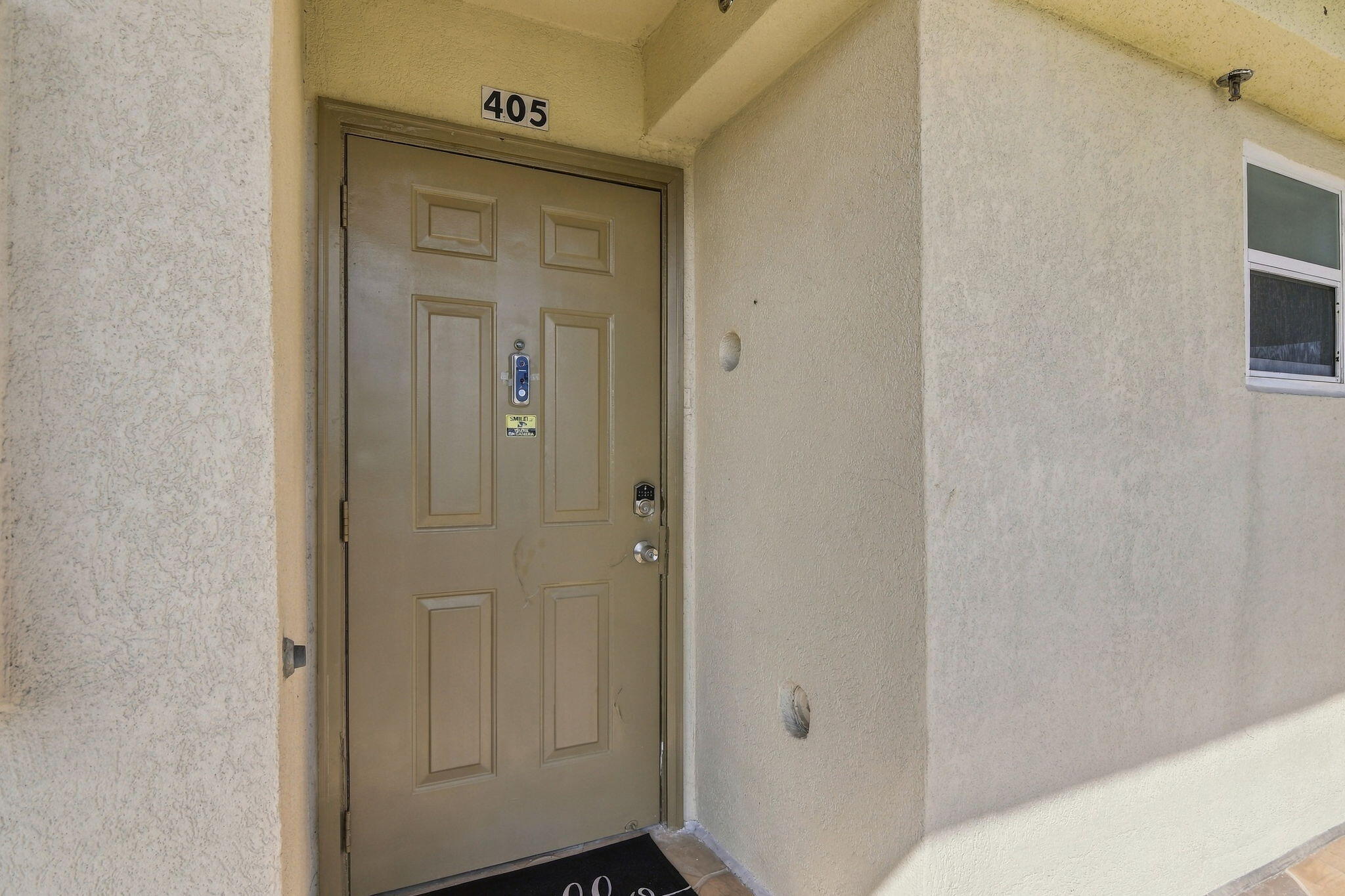 3465 Via Poinciana 405