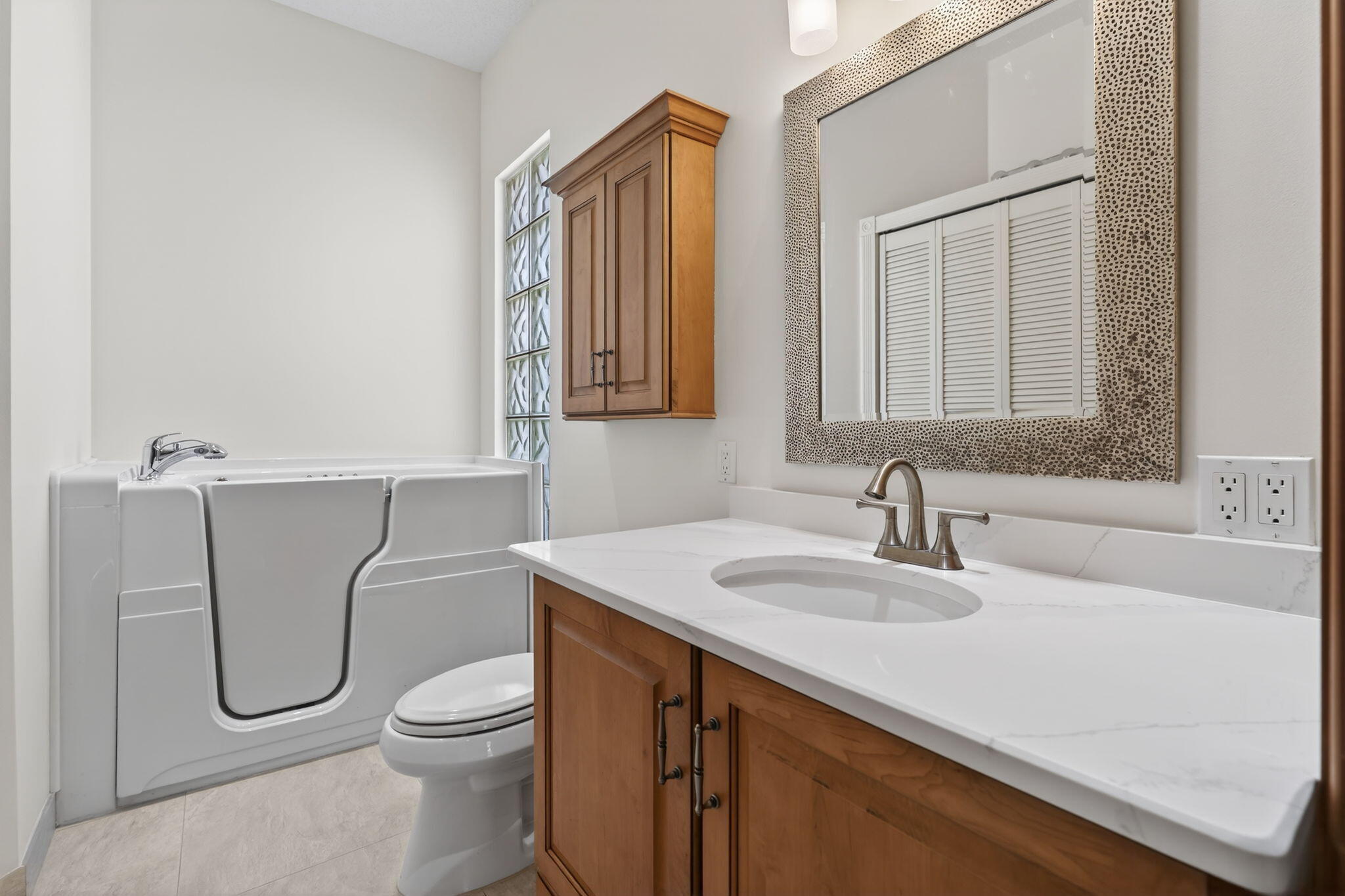 DOUBLE TREE - Residential