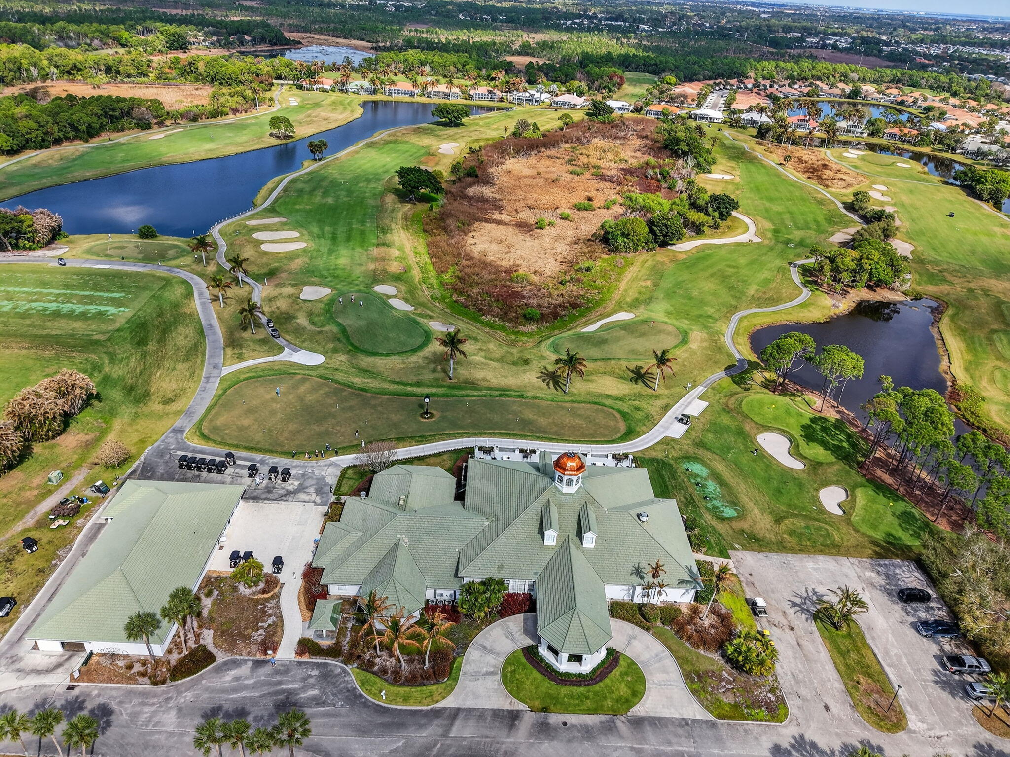 DOUBLE TREE - Residential