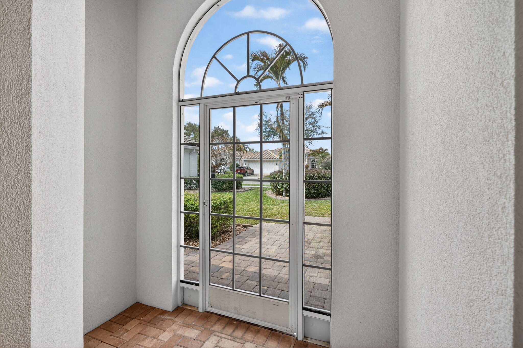 8293 SE Palm Hammock Lane