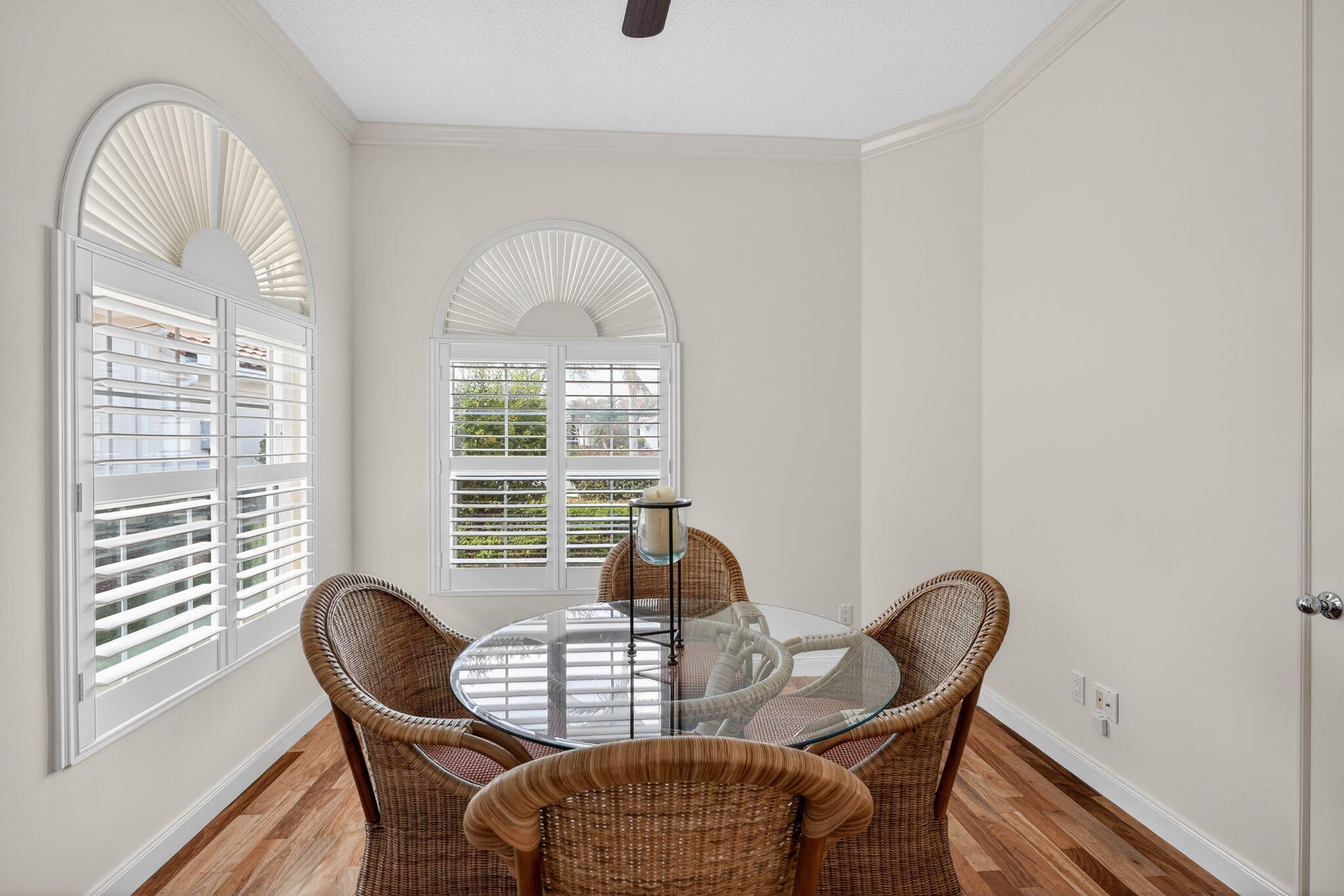 DOUBLE TREE - Residential