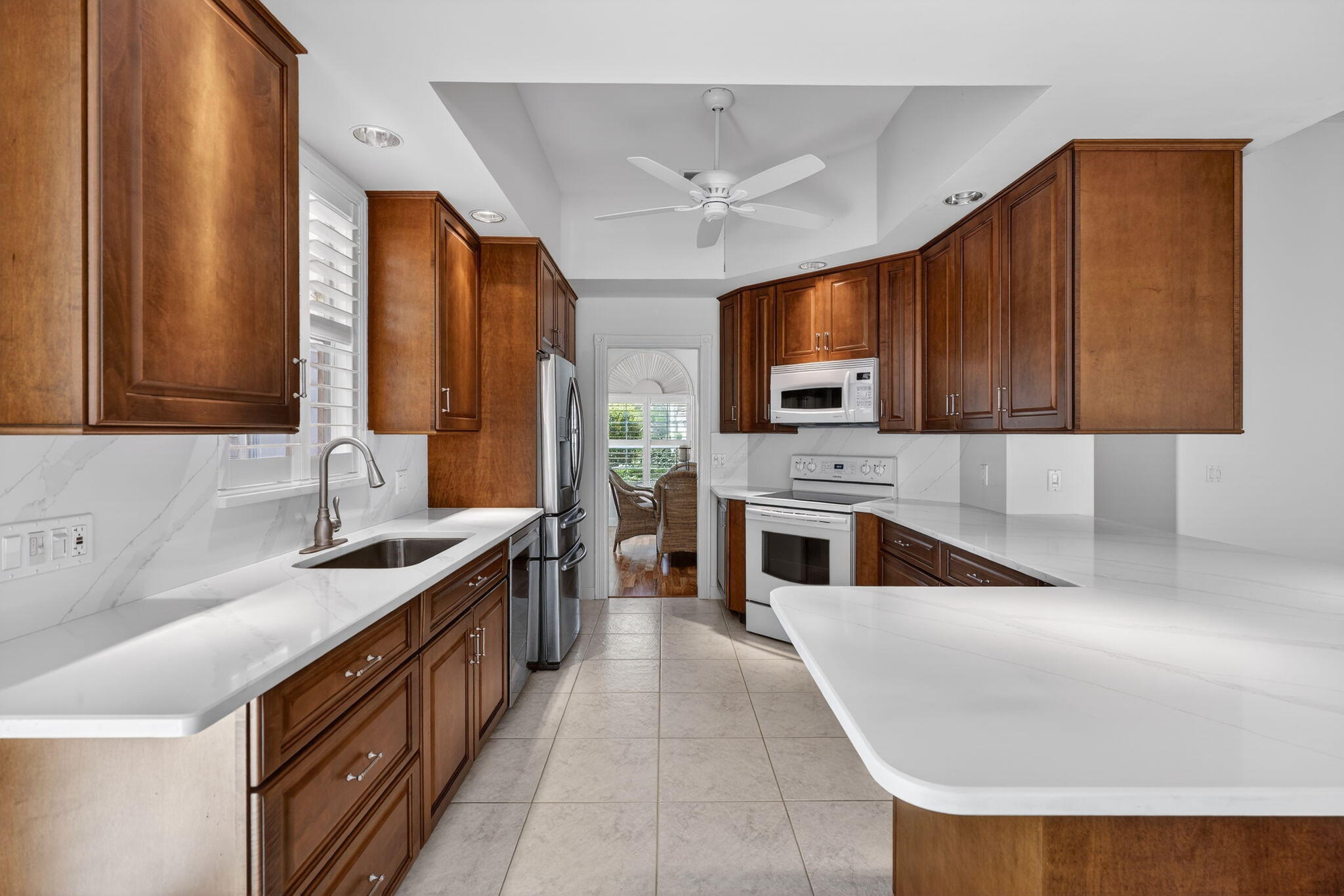 DOUBLE TREE - Residential