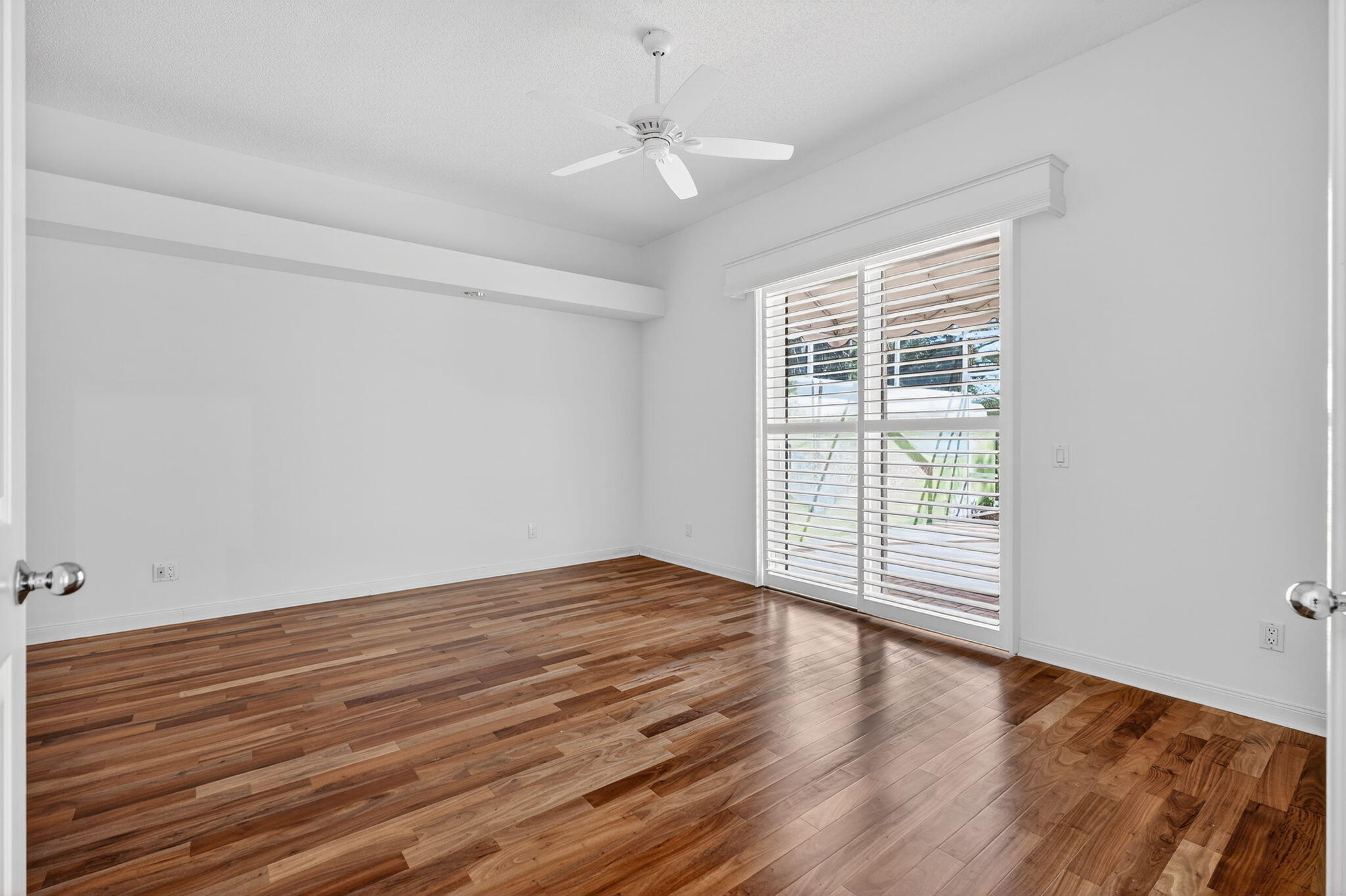 8293 SE Palm Hammock Lane