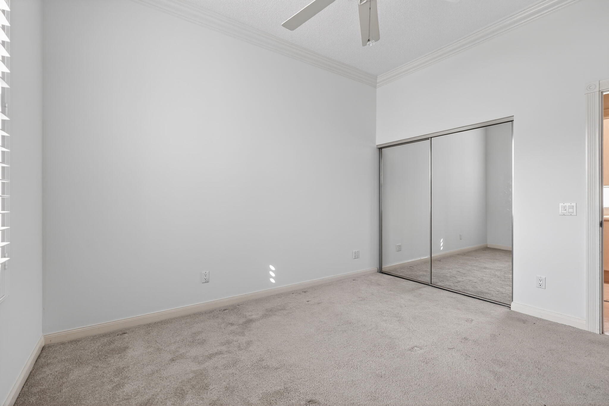 DOUBLE TREE - Residential