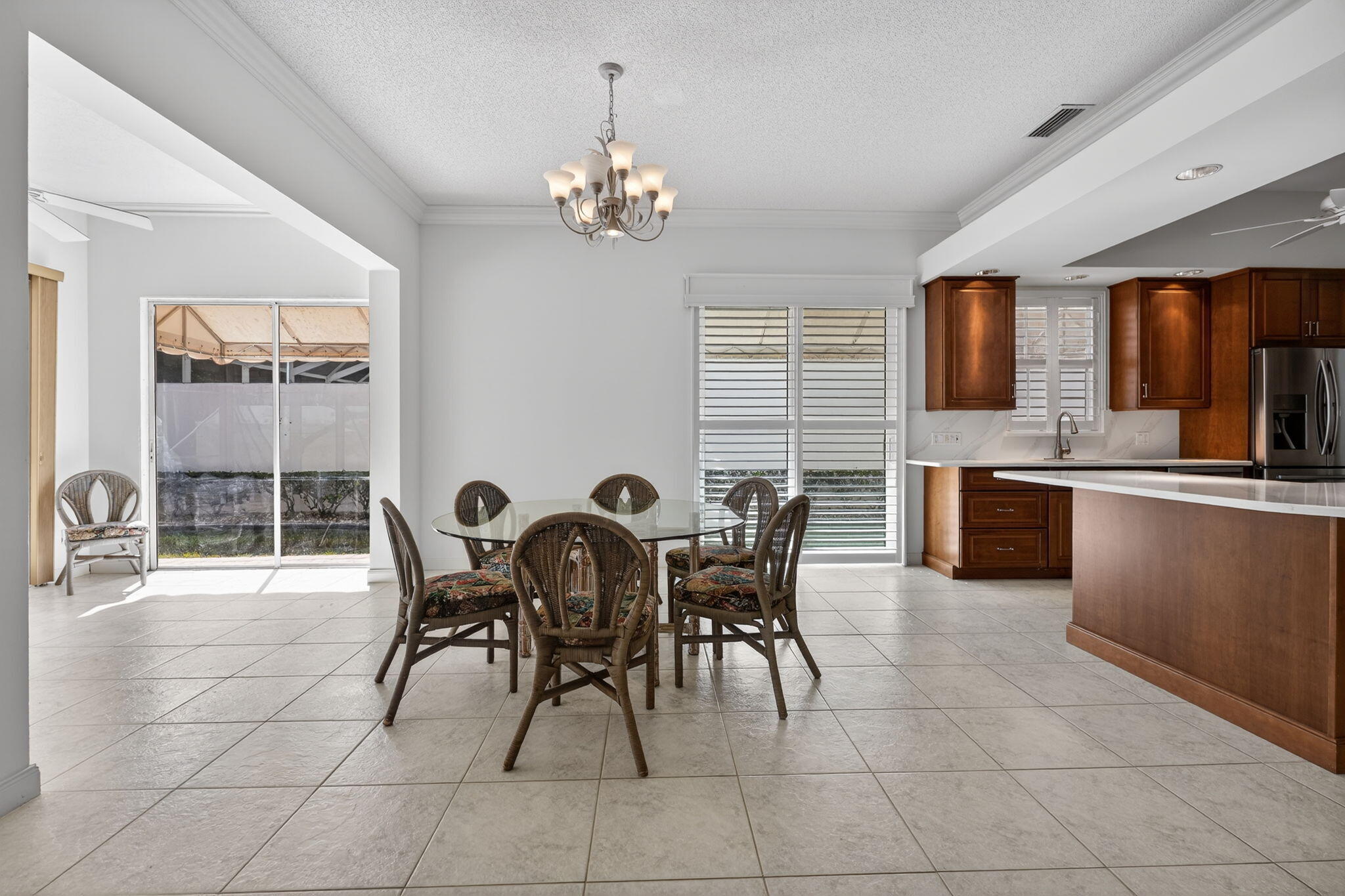 DOUBLE TREE - Residential