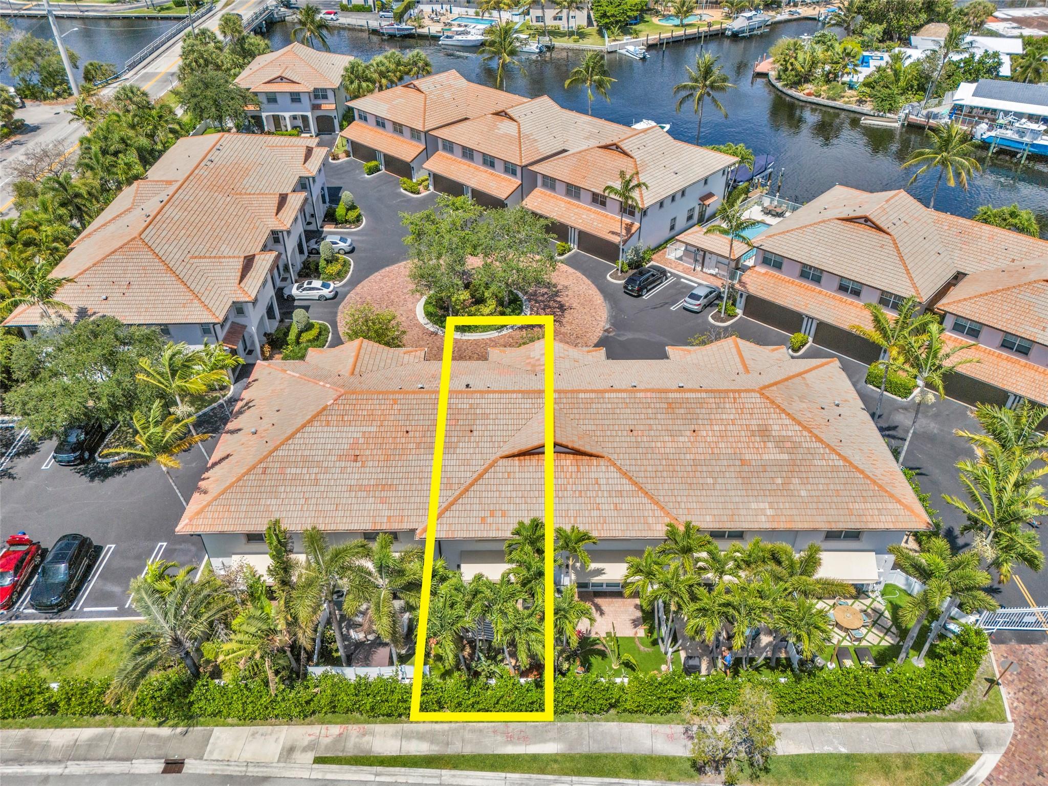 1327 SE 3rd Ave 1327
