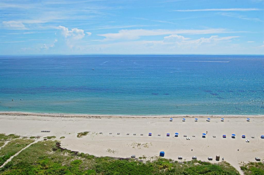 Photo of 3000 North Ocean Drive #20-E, Singer Island, FL 33404 (MLS # R10754745)