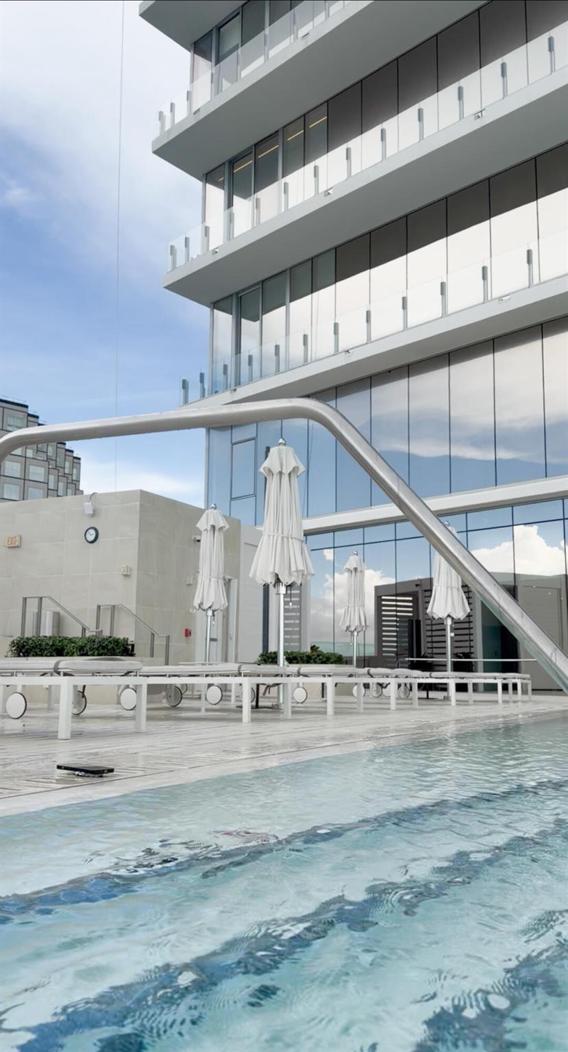 ASTON MARTIN RESIDENCES - Residential Lease