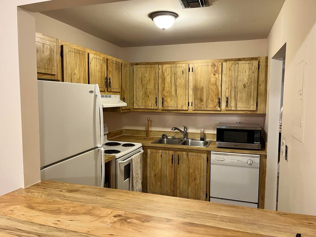 Photo of 325 Colony Lane #C, Fort Pierce, FL 34982 (MLS # R11104706)