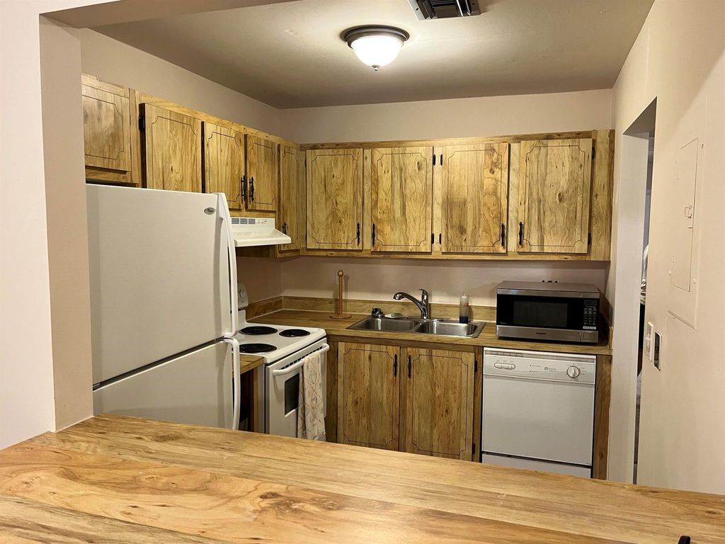 Photo of 325 Colony Lane #C, Fort Pierce, FL 34982 (MLS # R11104706)