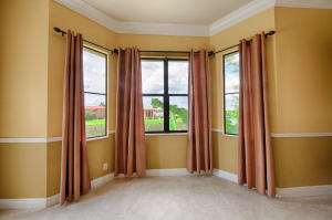 VERSAILLES - Residential