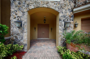 VERSAILLES - Residential