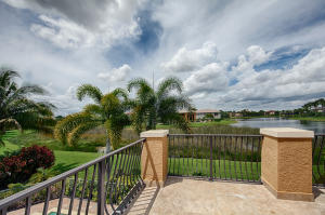 VERSAILLES - Residential