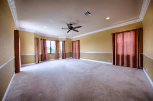 VERSAILLES - Residential