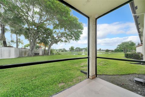 A home in Deerfield Beach