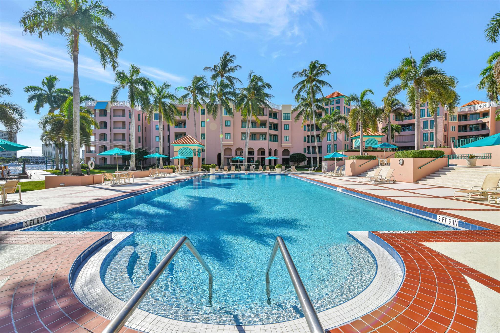 MIZNER COURT CONDO - Residential