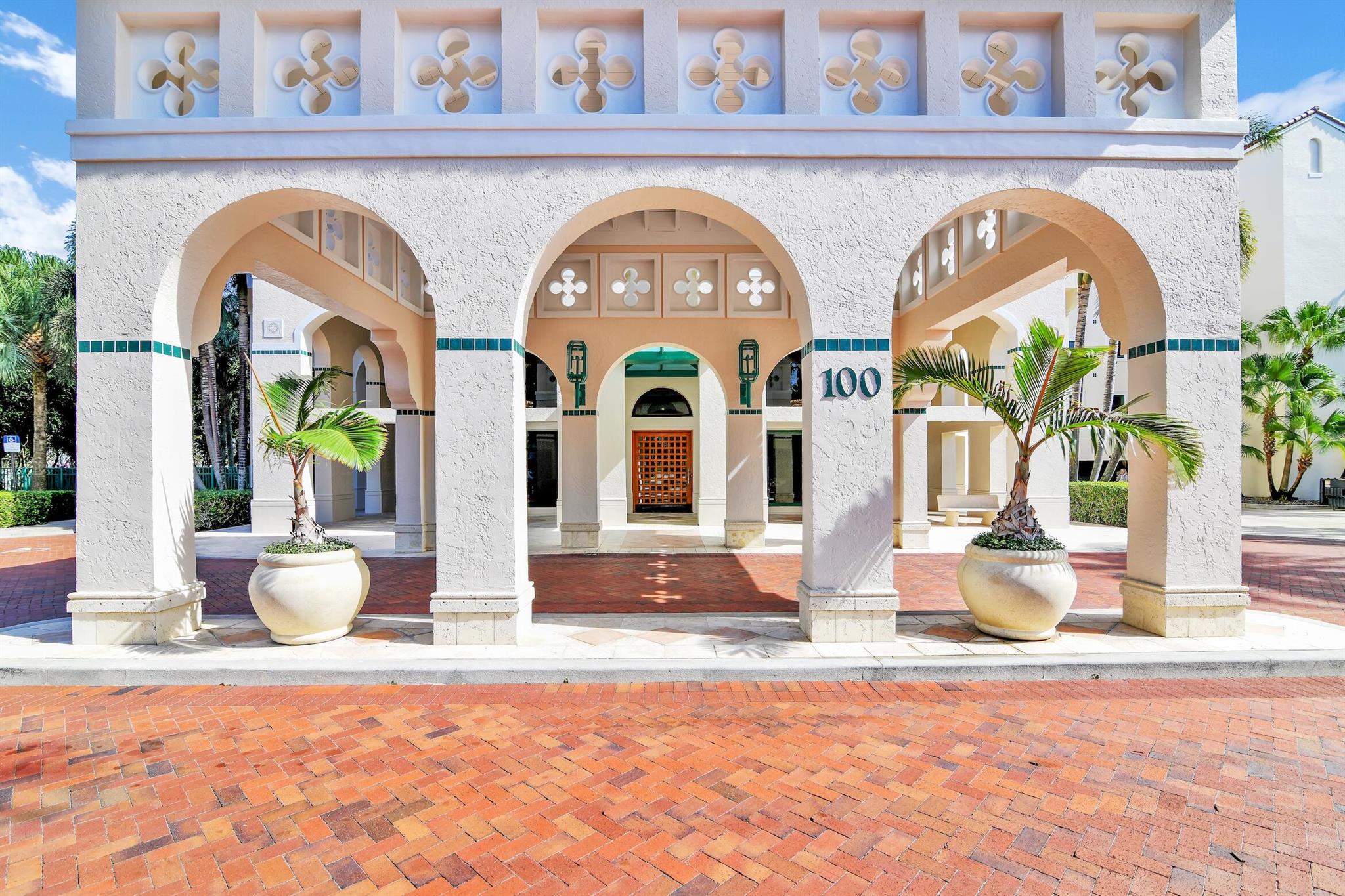 MIZNER COURT CONDO - Residential