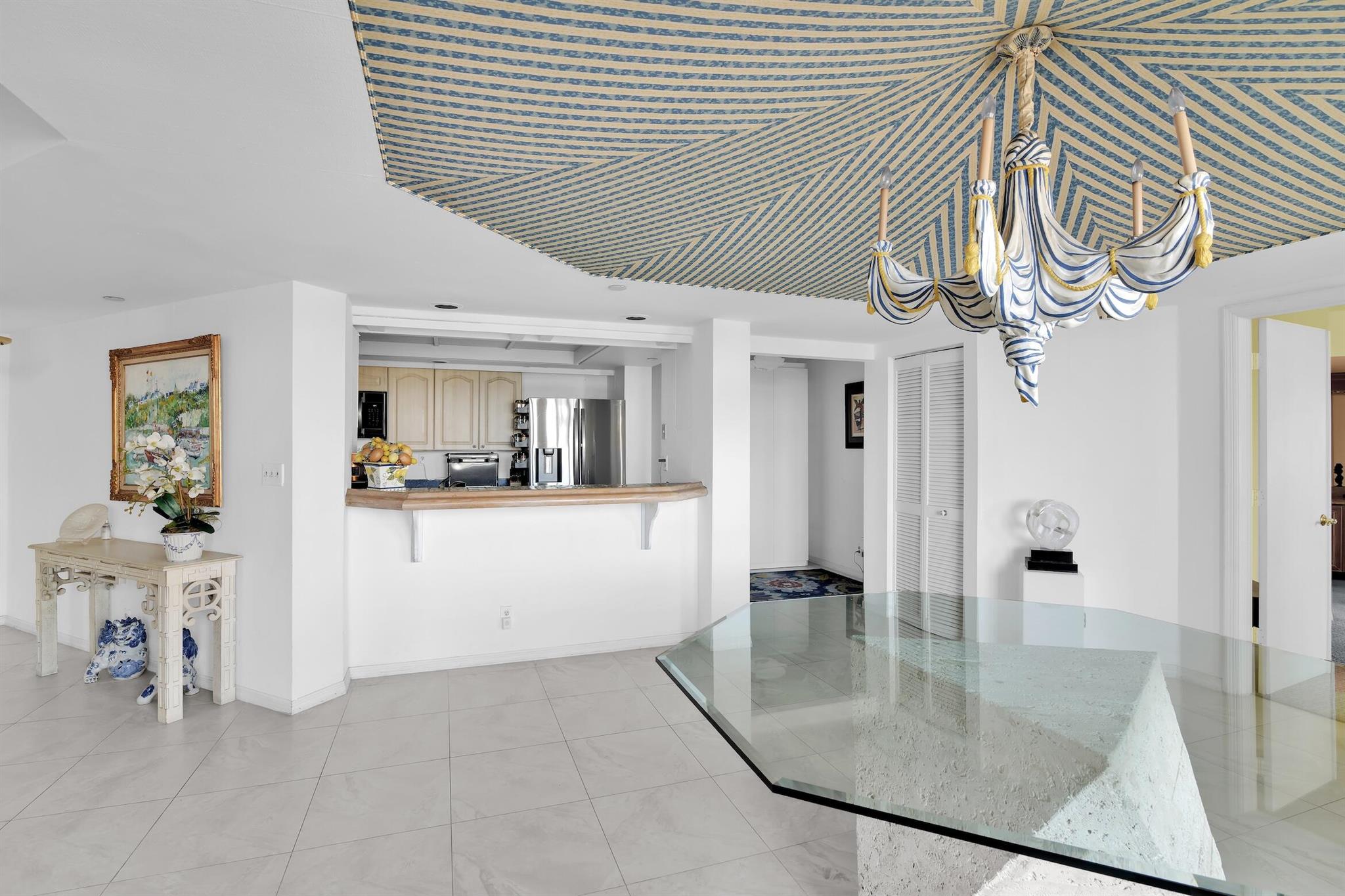 MIZNER COURT CONDO - Residential