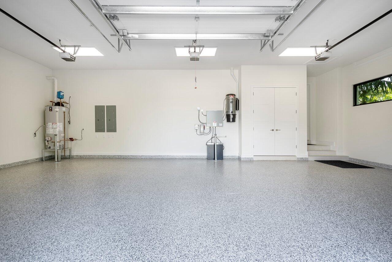 RIO DEL REY SHORES - Residential