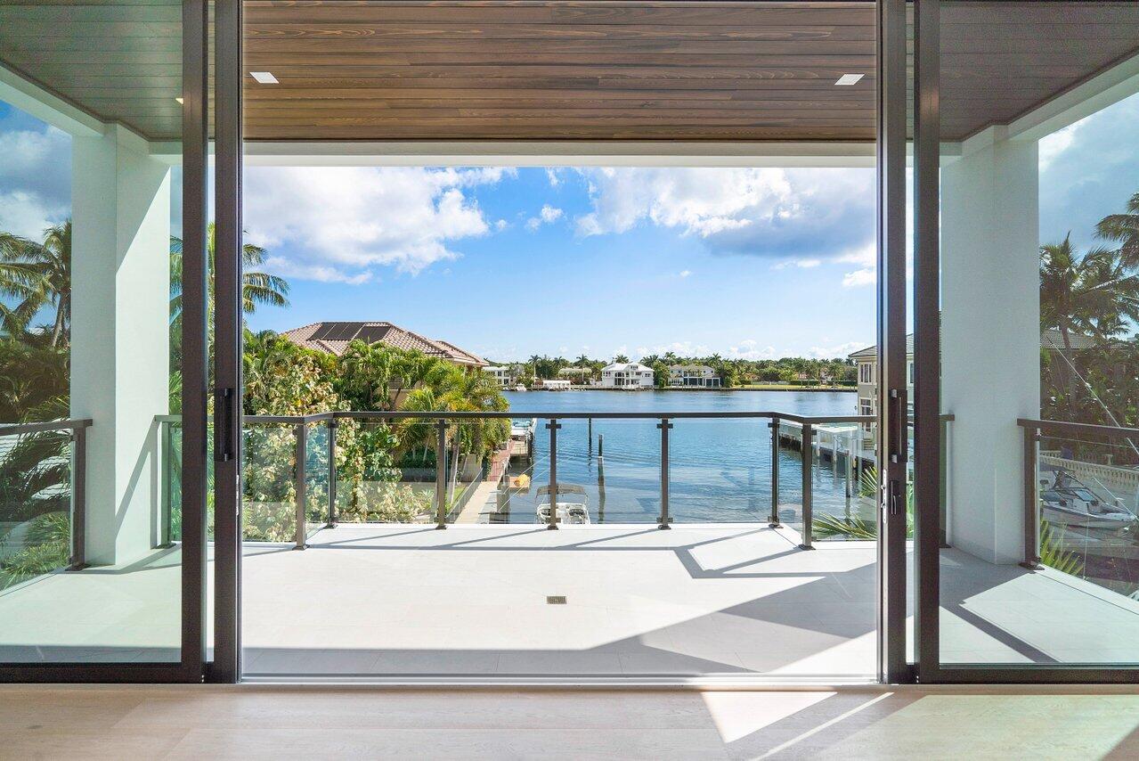 RIO DEL REY SHORES - Residential