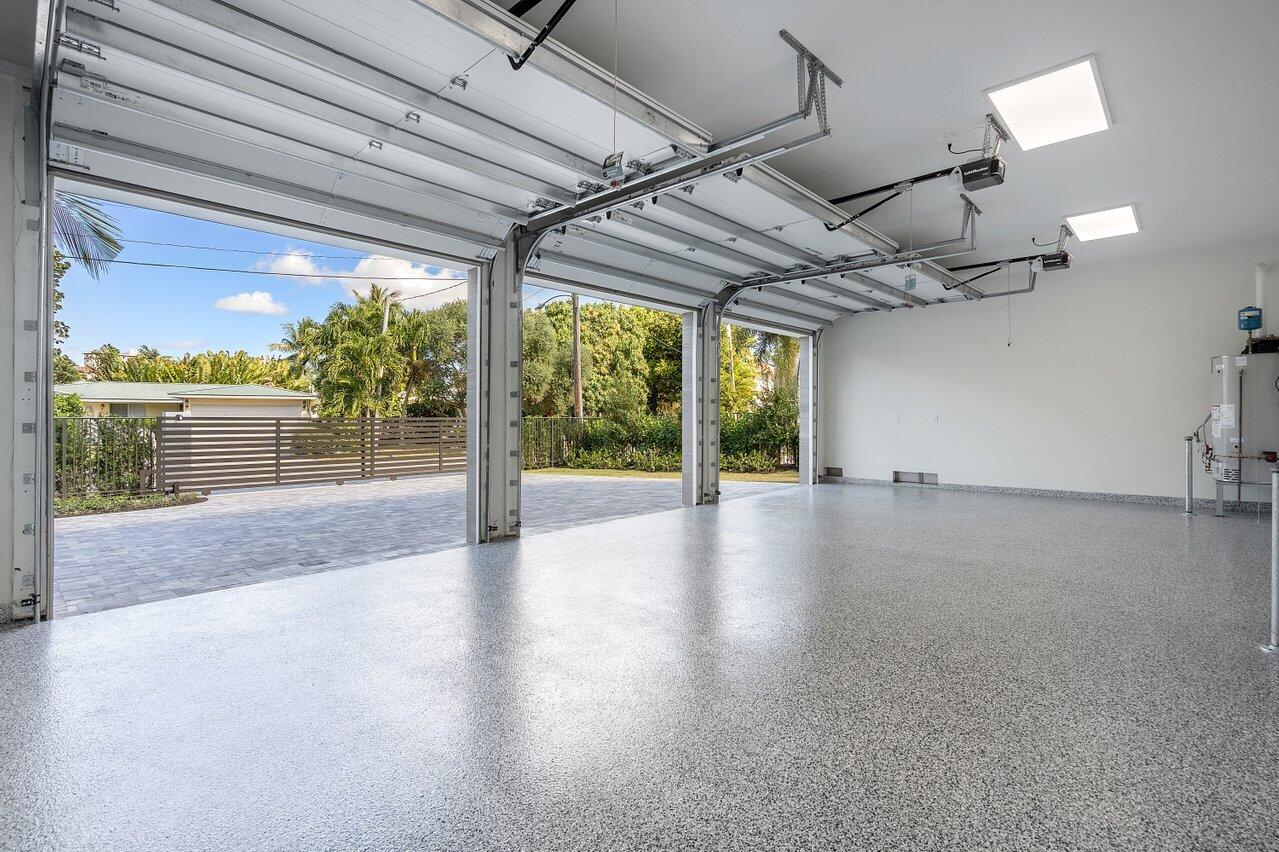 RIO DEL REY SHORES - Residential