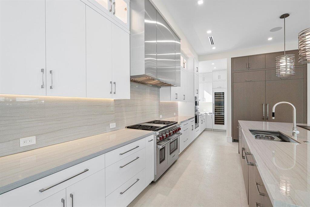 RIO DEL REY SHORES - Residential