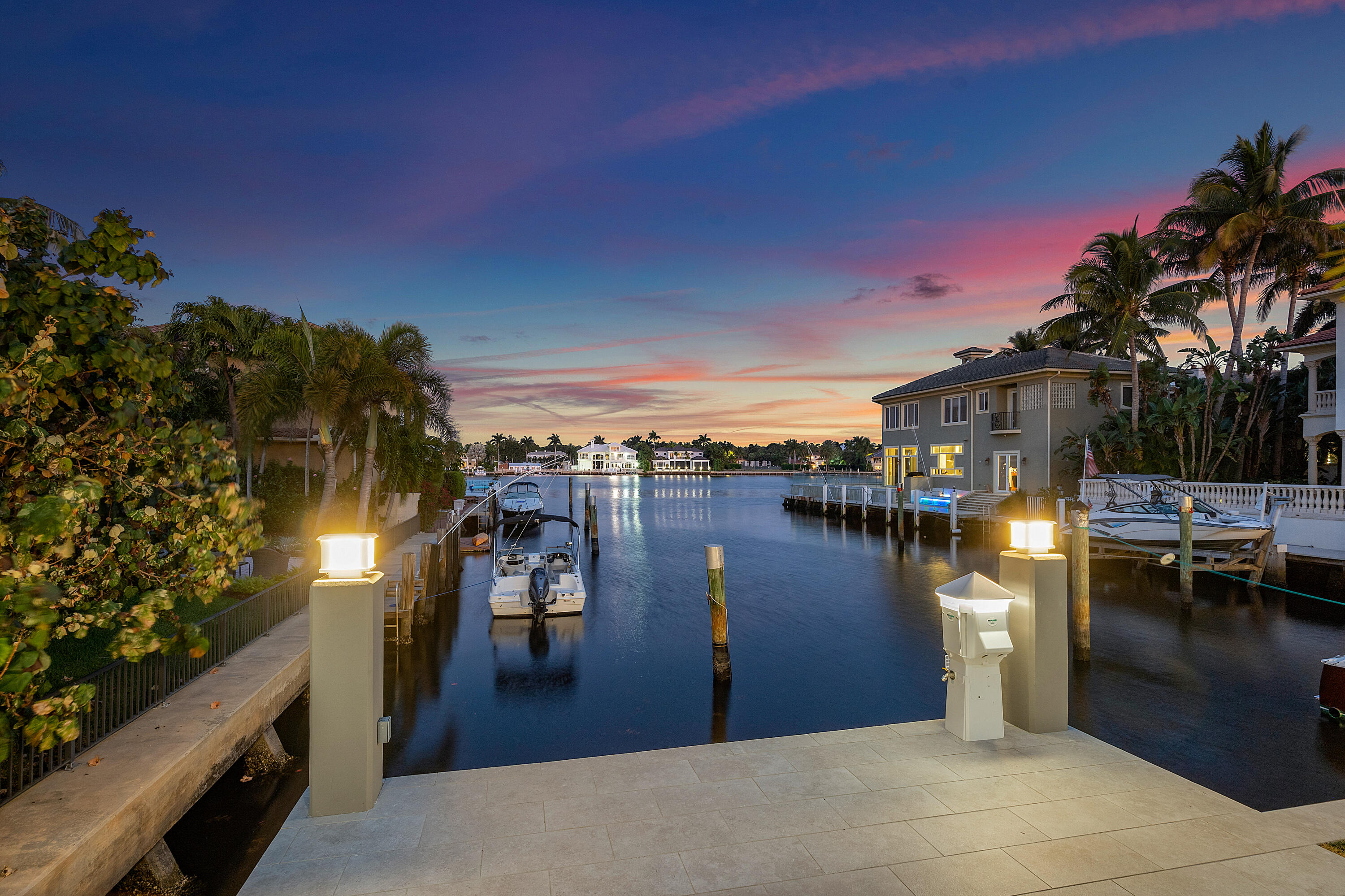 RIO DEL REY SHORES - Residential