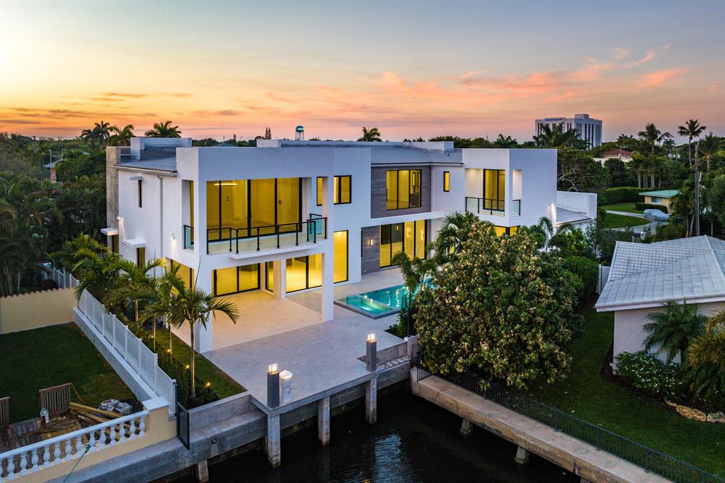 RIO DEL REY SHORES - Residential