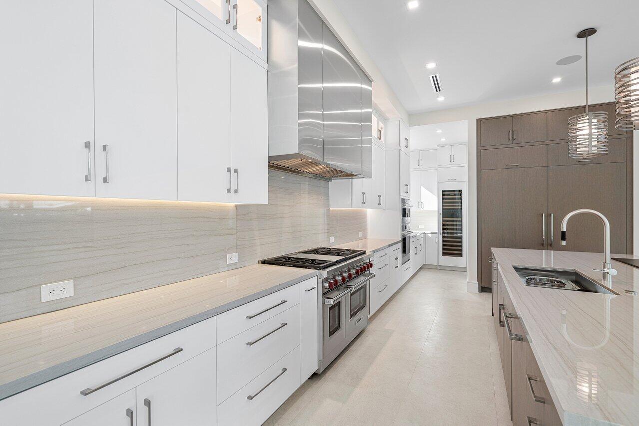 RIO DEL REY SHORES - Residential