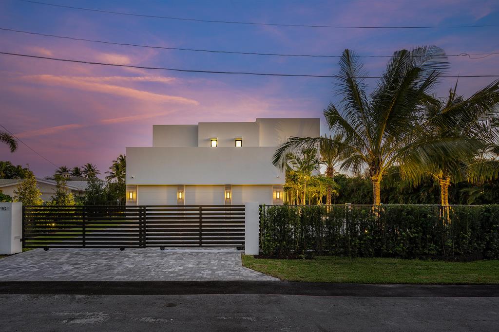 RIO DEL REY SHORES - Residential