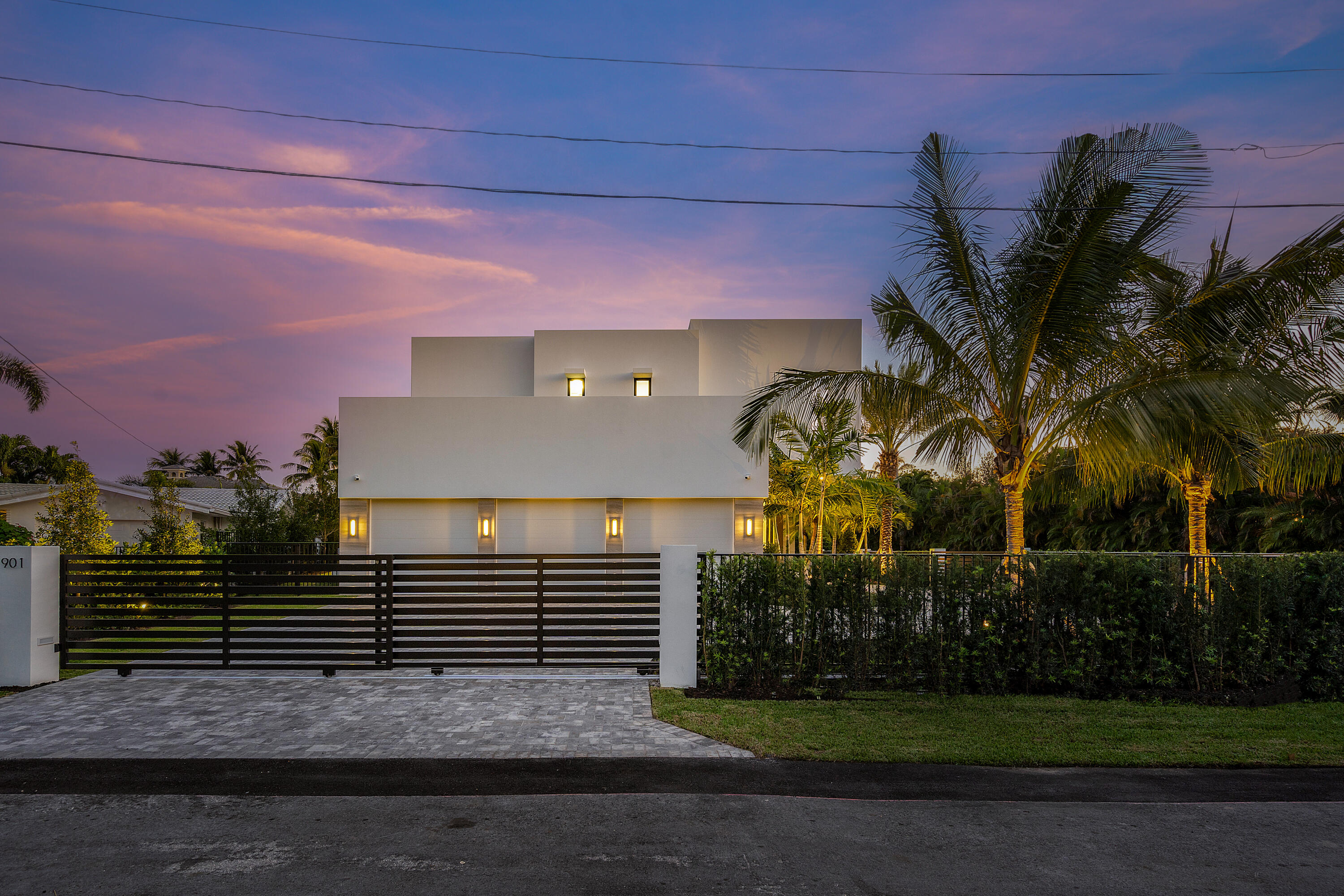 RIO DEL REY SHORES - Residential