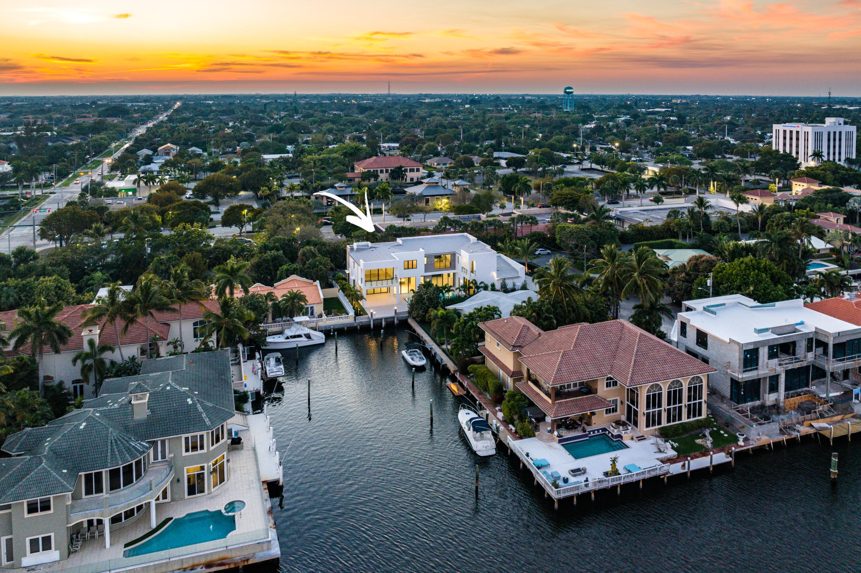 RIO DEL REY SHORES - Residential