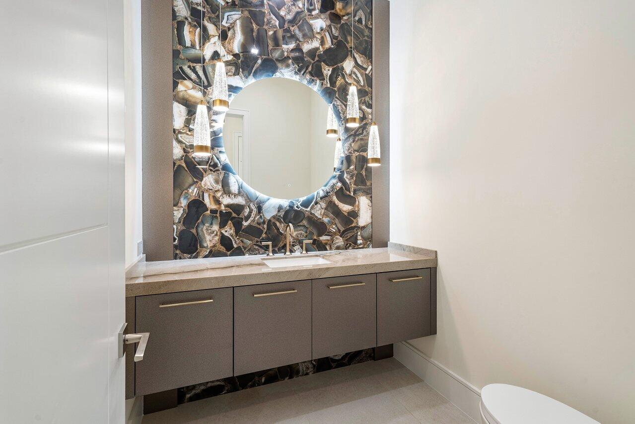 RIO DEL REY SHORES - Residential