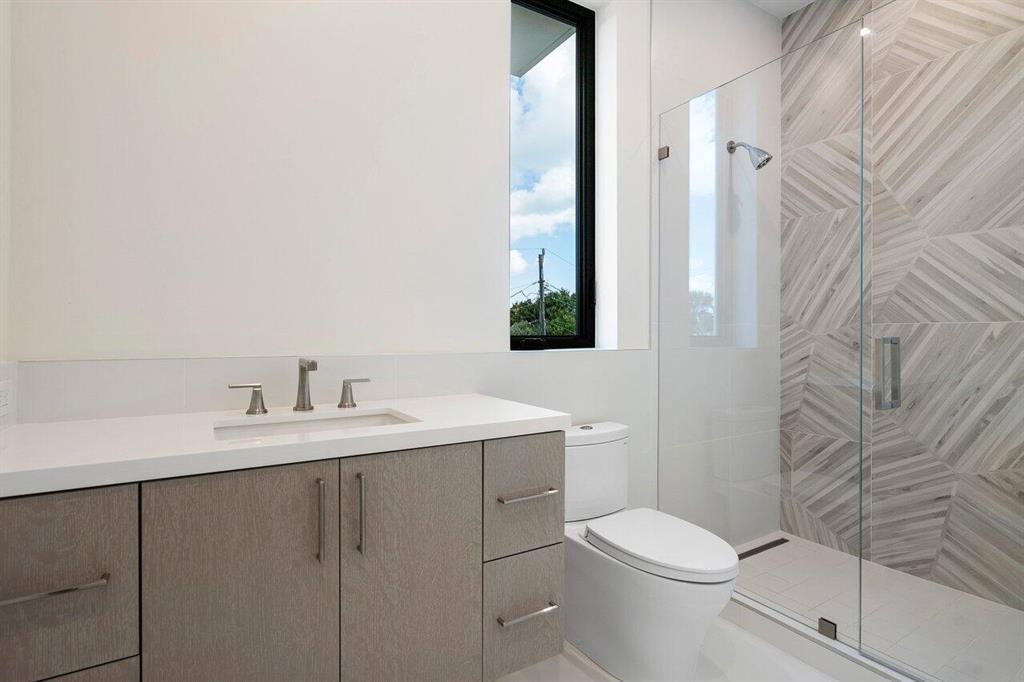 RIO DEL REY SHORES - Residential