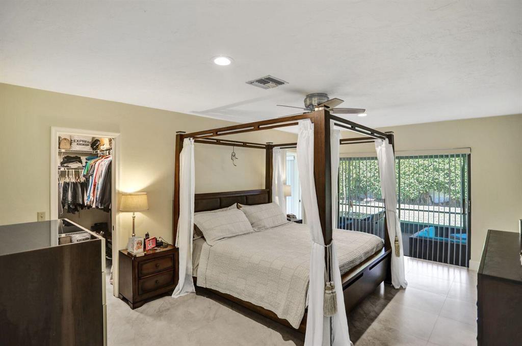 CRANBROOK LAKE ESTATES - Residential