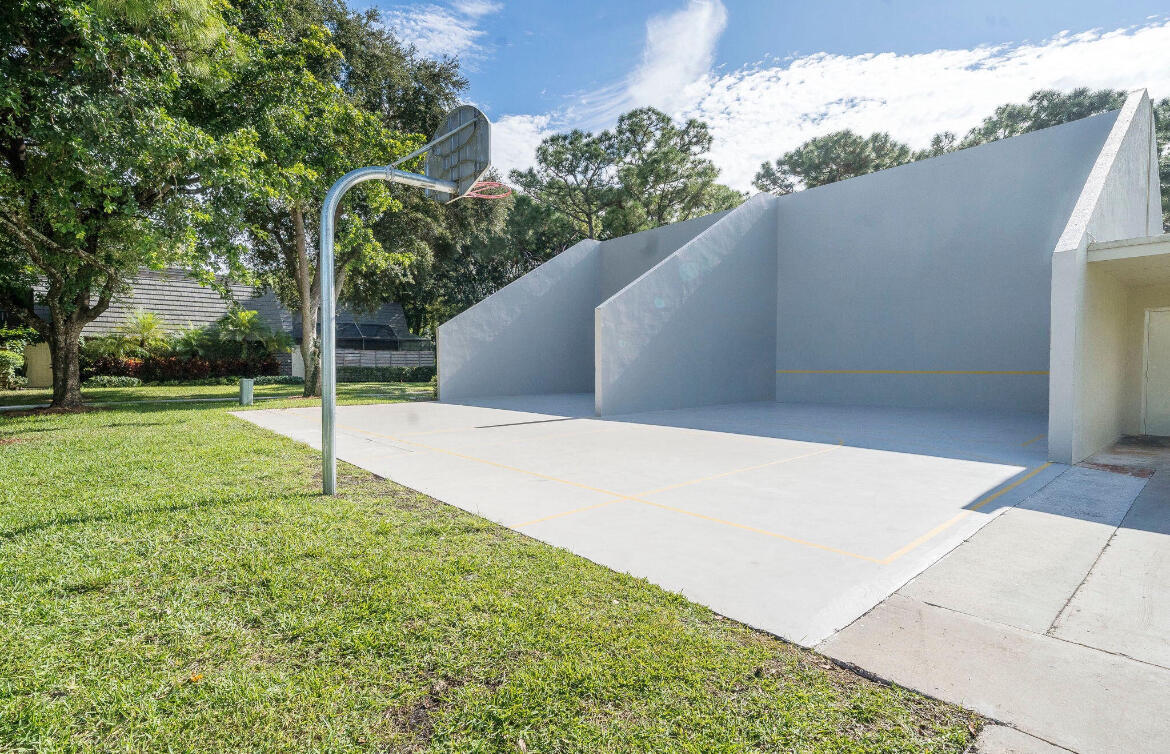 GLENWOOD TWNHS - Residential