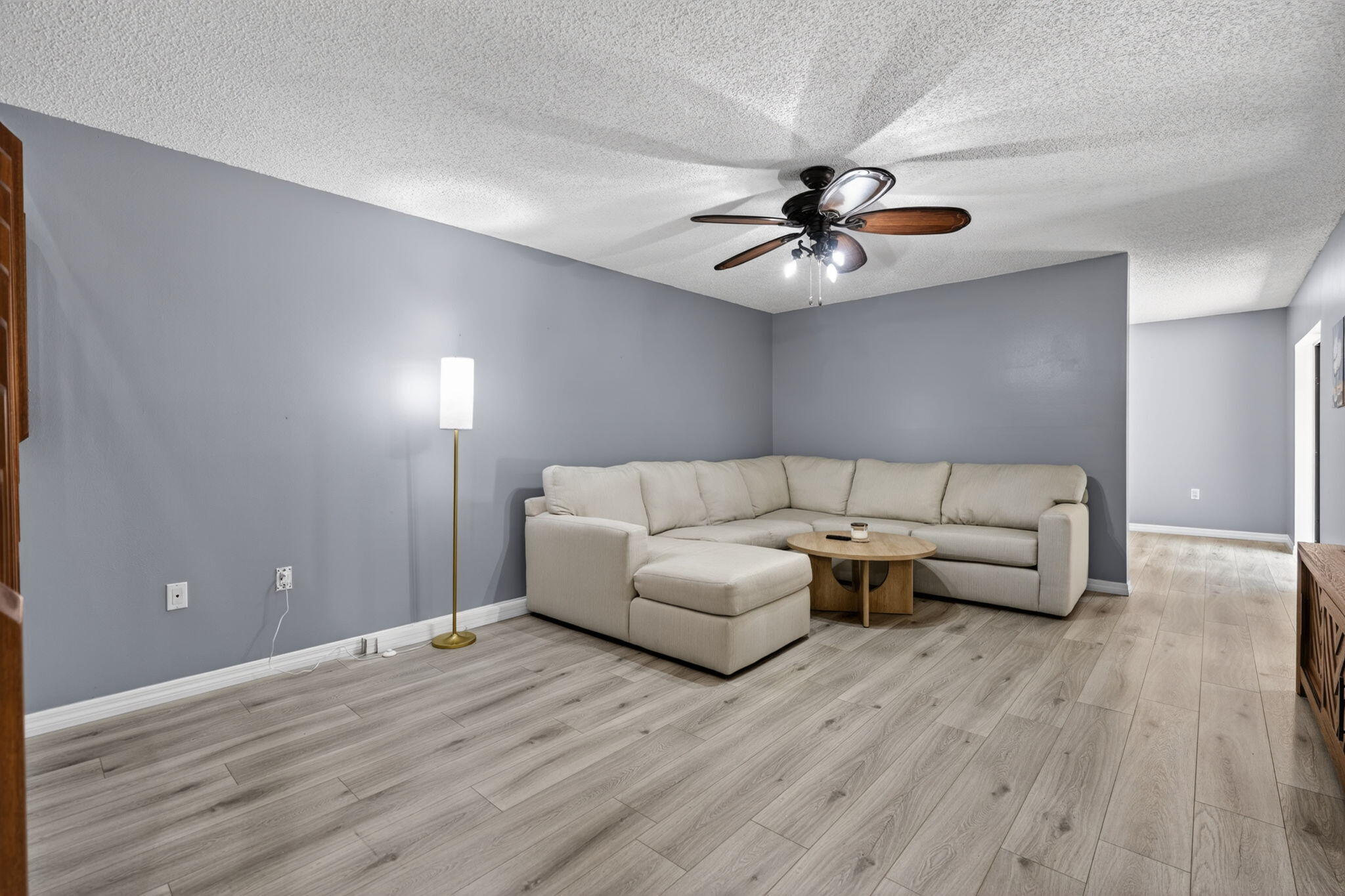 GLENWOOD TWNHS - Residential