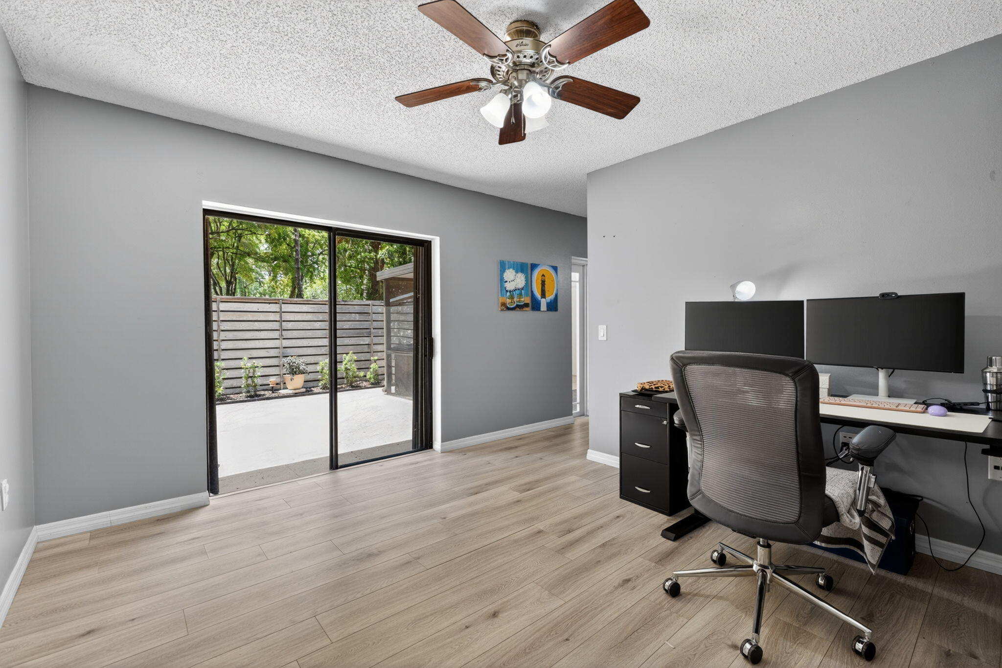 GLENWOOD TWNHS - Residential