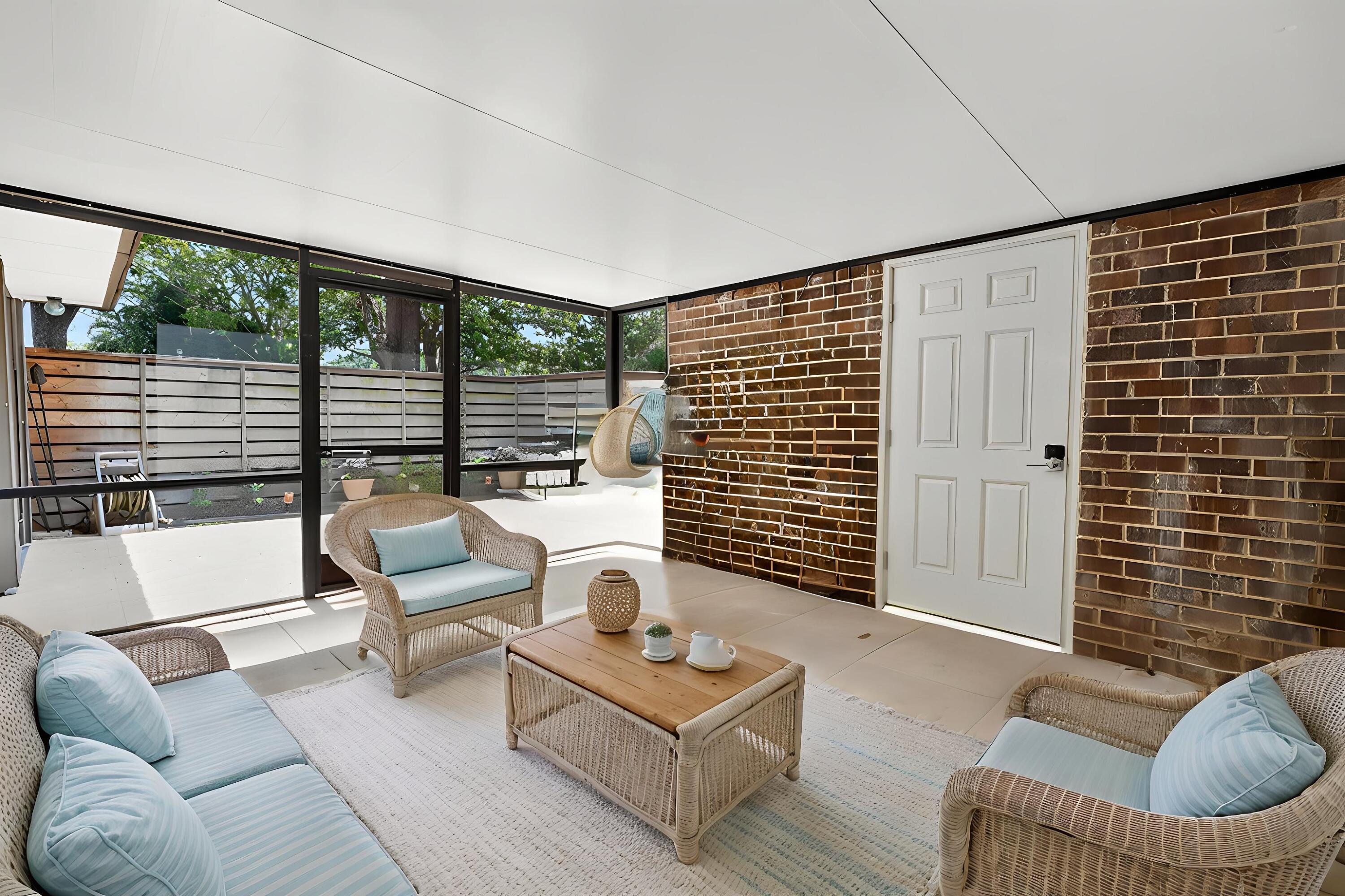 527 5th Terrace