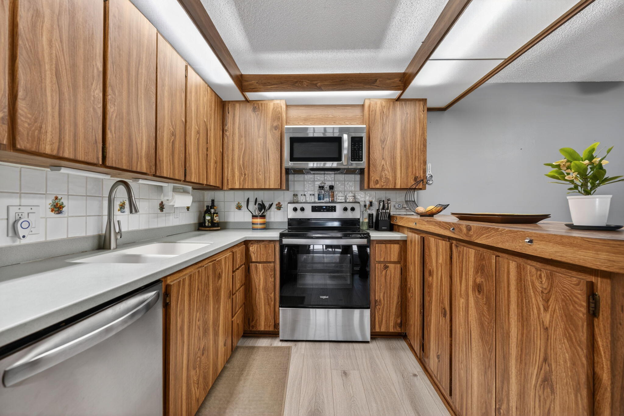 GLENWOOD TWNHS - Residential
