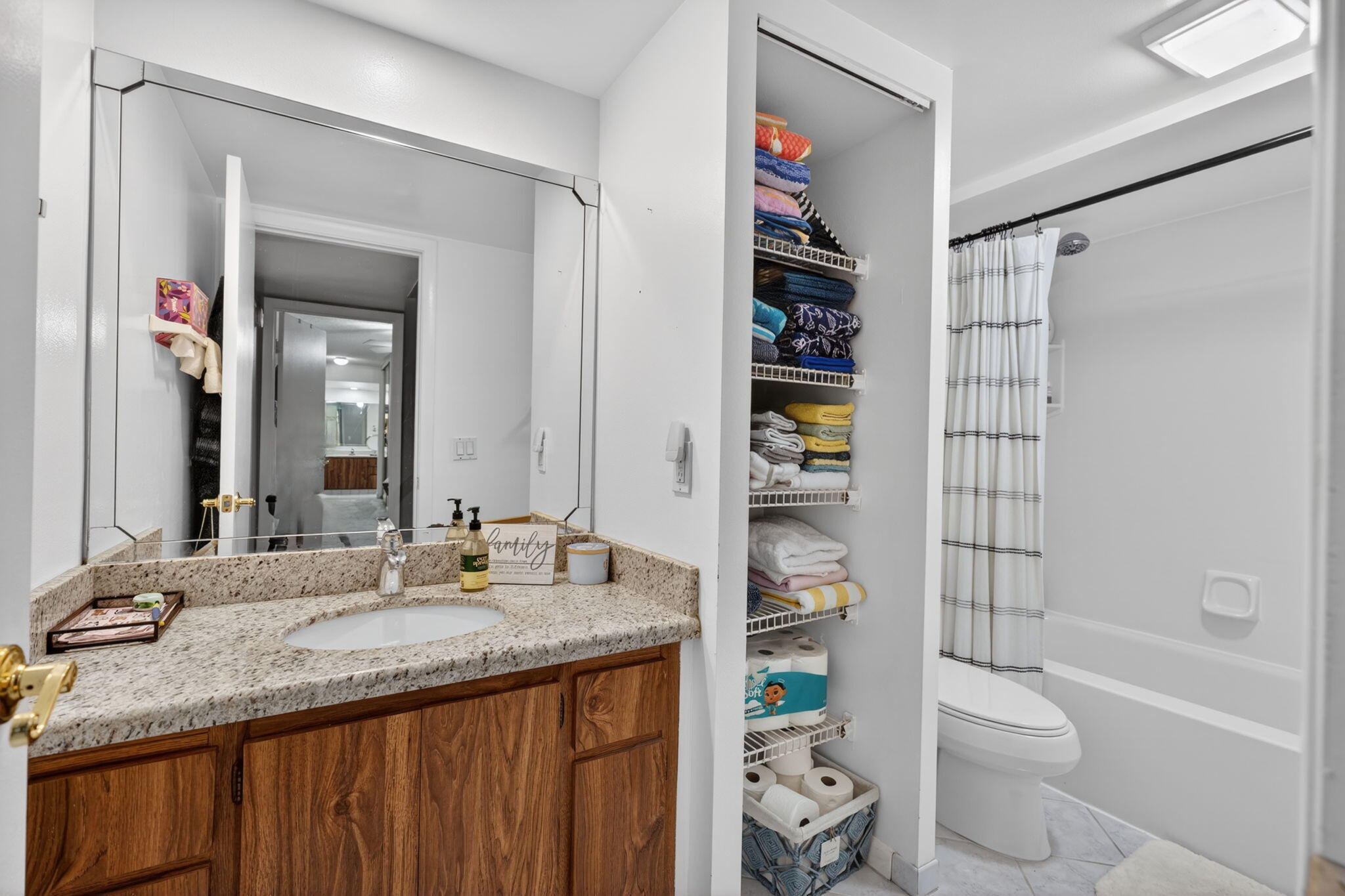 GLENWOOD TWNHS - Residential